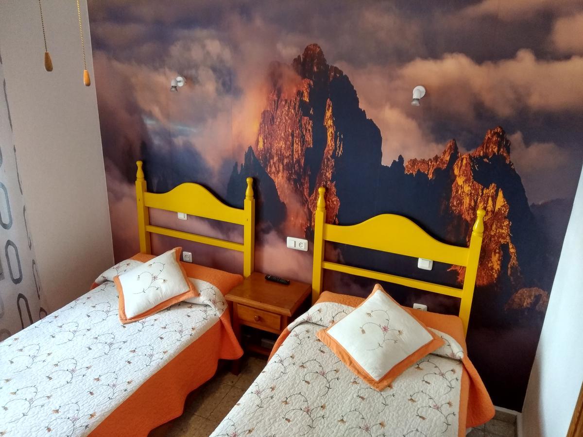 Hostal Avenida Arenas de San Pedro Ngoại thất bức ảnh