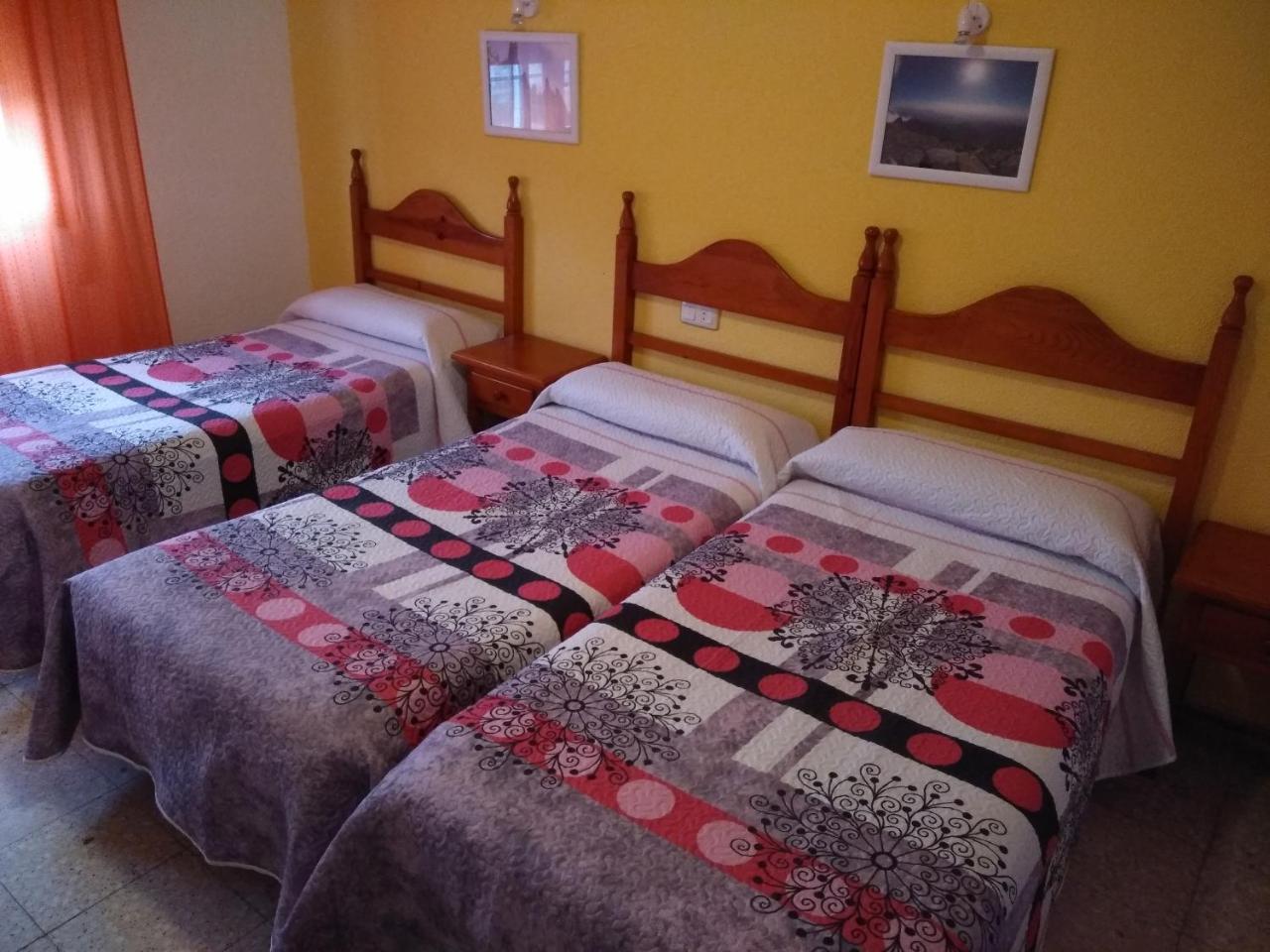 Hostal Avenida Arenas de San Pedro Ngoại thất bức ảnh